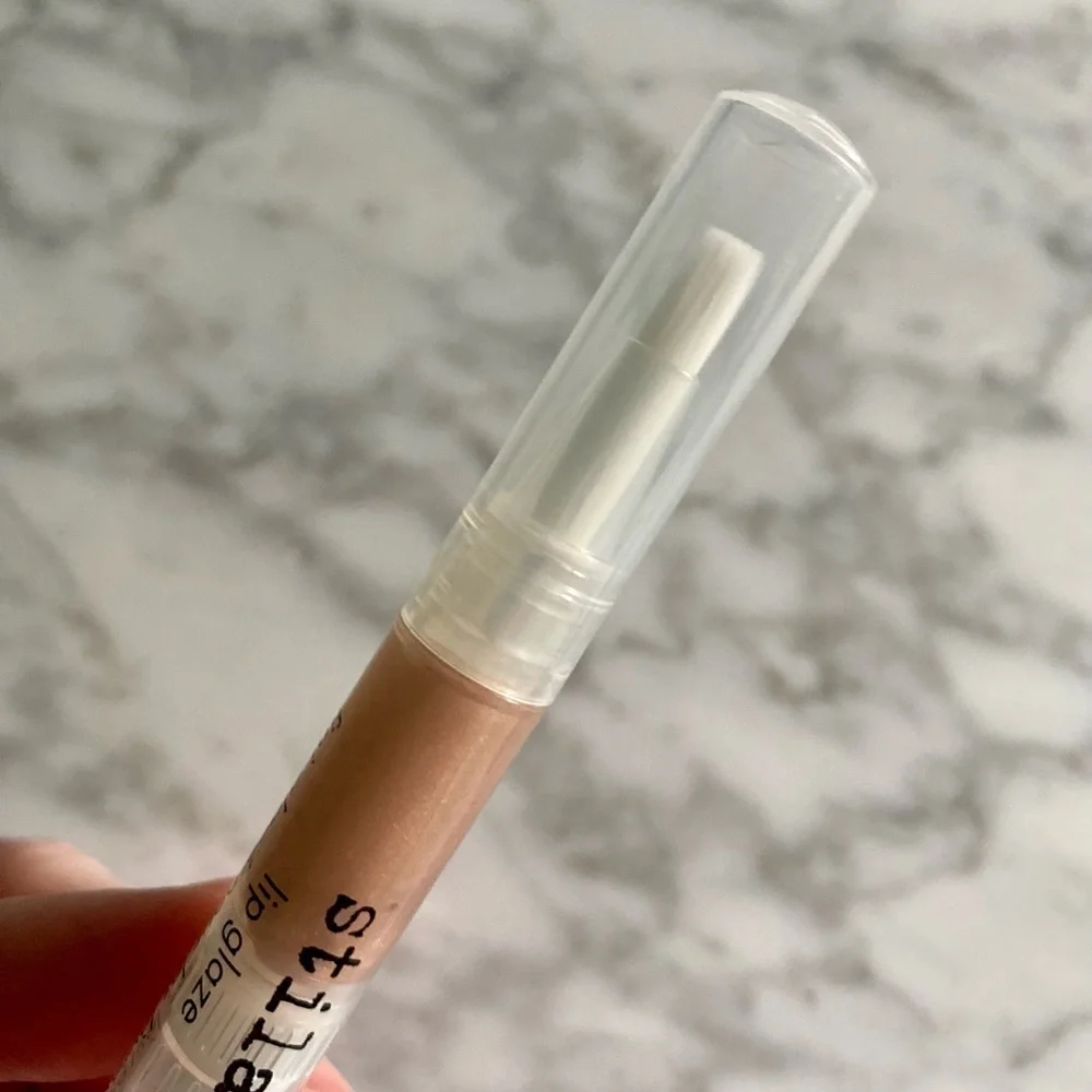 Stila New Lip Glaze in Shade Vanilla 11 Discontinued